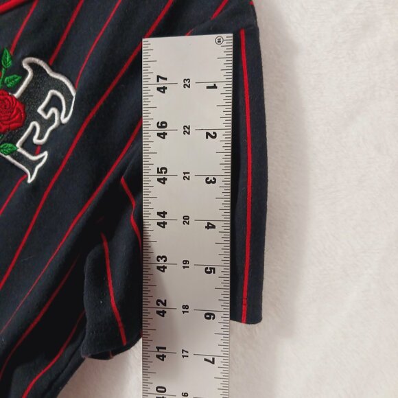 Empyre, Crop Top Baseball Style, Black & Red, Embroidered "E" Short Sleeves, Med - Picture 13 of 14